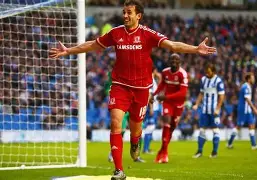 包含富勒姆大获全胜，抢占保级宝座！的词条